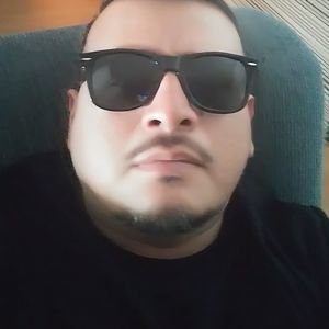 Meet your Posher, Jose